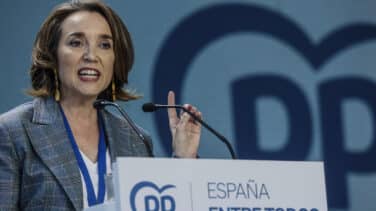 Gamarra asegura que Sánchez "va a pasar a la historia" por la 'ley del sí es sí' y advierte que las mujeres "no son un juguete"