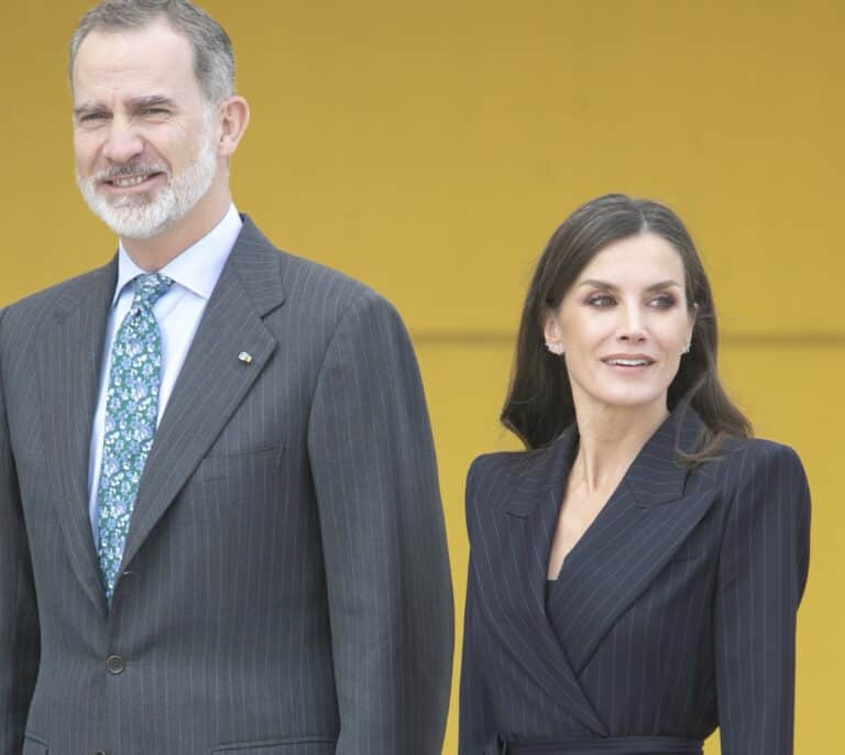 Los Reyes y doña Sofía cobrarán un 2,5% más este año
