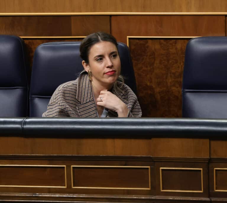 Abucheos en el Congreso tras decir Irene Montero "hijes"