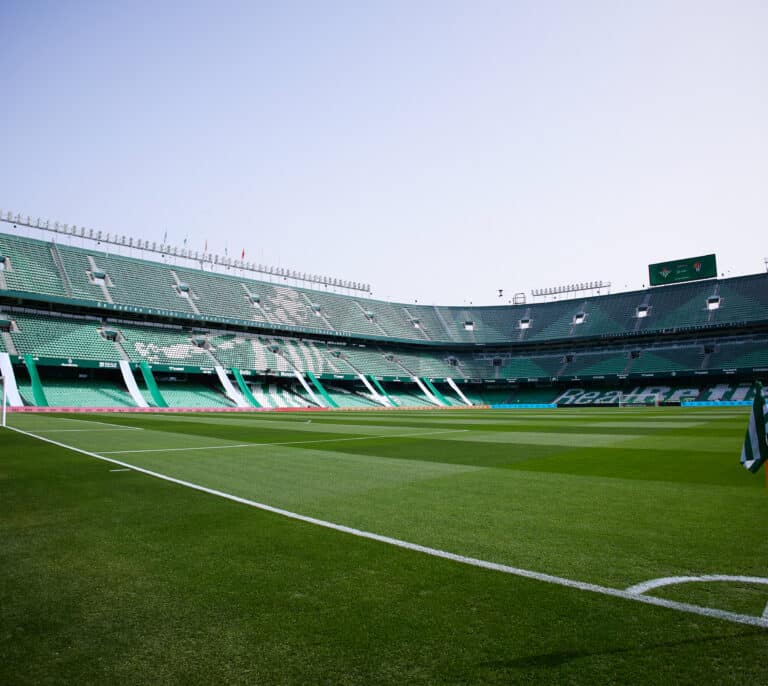 El Constitucional da la razón a las radios y les permite entrar gratis a los estadios de fútbol