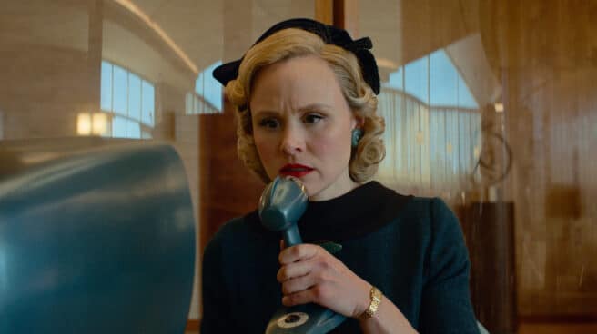 Alison Pill in the movie For a Better Tomorrow