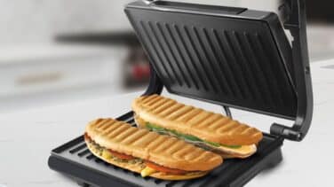 La sandwichera eléctrica más buscada de Taurus ¡ahora tiene un 57% de descuento!