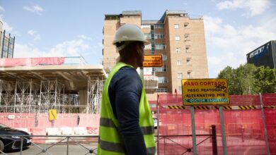 Los inspectores de trabajo dejarán de vigilar los registros de jornada y la economía sumergida