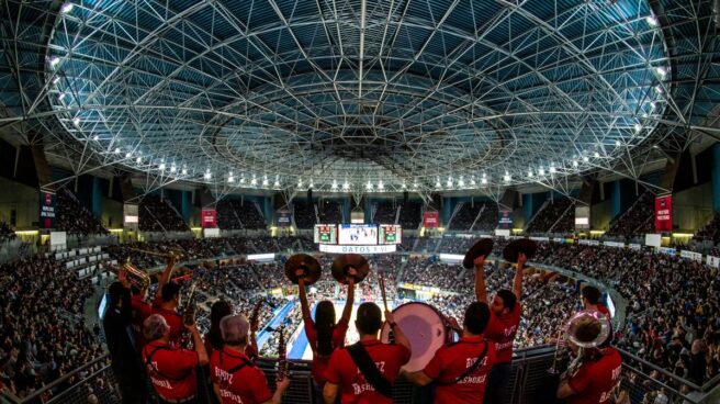 Txaranga Biotzatarrak durante un partido del Cazoo Baskonia