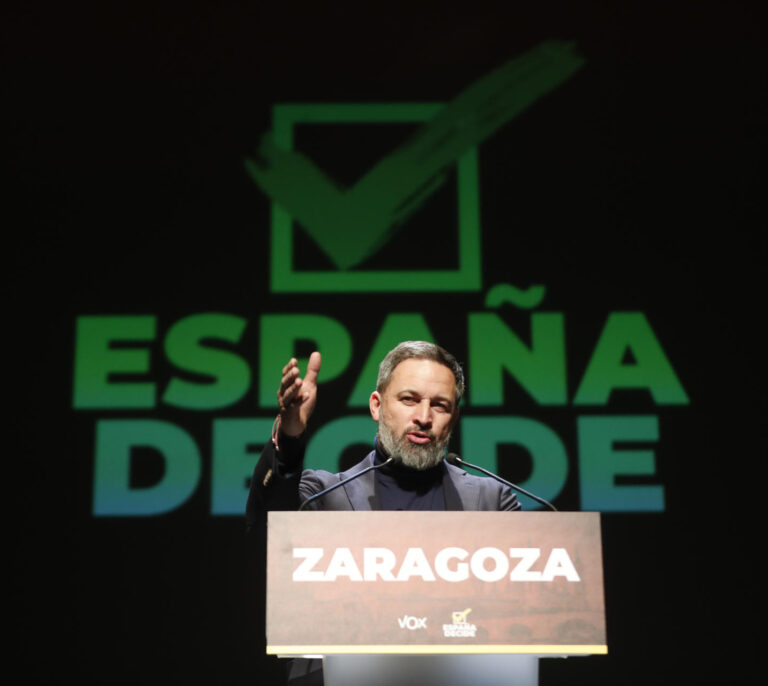 Del registro, al debate en pleno: los pasos a los que se enfrenta la moción de Vox