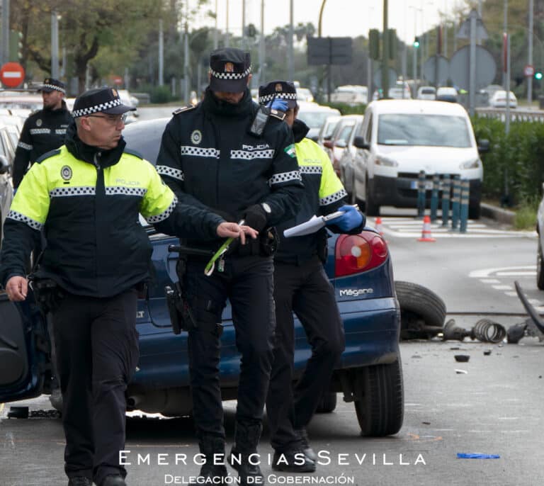 El accidente donde ha muerto una joven en Sevilla sería causado por una carrera