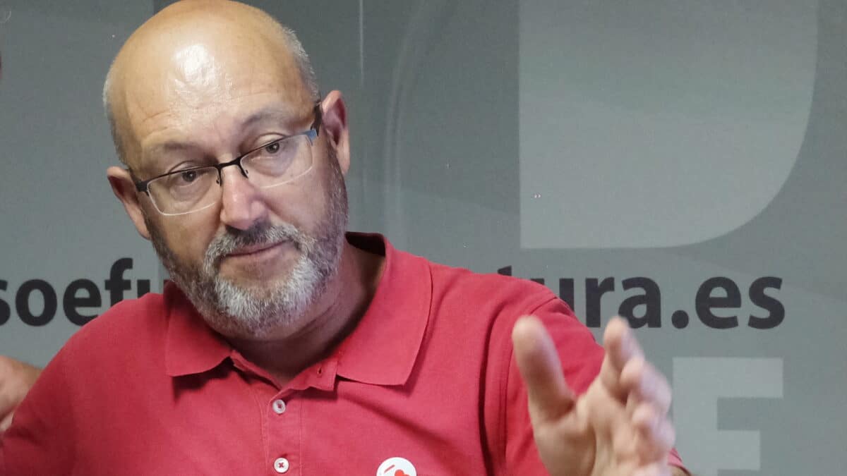 El PSOE de Canarias ha abierto expediente disciplinario y suspendido cautelarmente de militancia al diputado por Las Palmas en el Congreso Juan Bernardo Fuentes