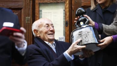 "Ni colesterol ni hostias": Lucio sigue comiendo huevos rotos tres veces por semana