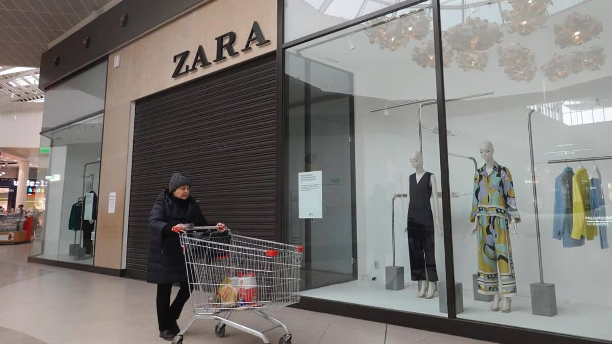 El cierre de tiendas en Rusia costó 231 millones a Inditex, 53 a H&M y 20 a Mango