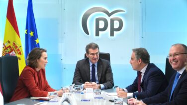Bendodo, Gamarra y Tellado coordinarán la campaña, el programa electoral y las listas del PP para el 23-J
