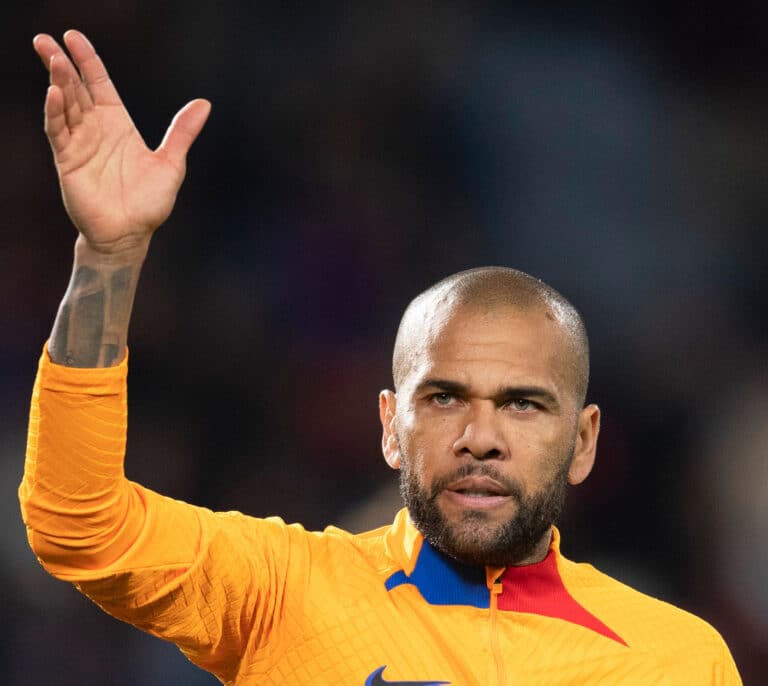 La Fiscalía pide mantener en prisión a Dani Alves porque persiste el riesgo de fuga