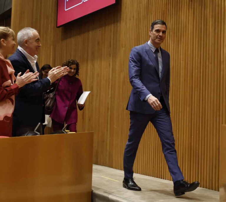 Sánchez justifica ir al choque con Podemos por el 'sí es sí': había que "resolver el problema"