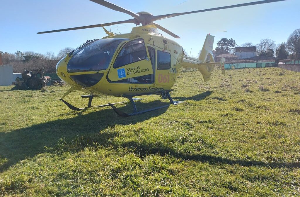 Helicóptero de los servicios de emergencia gallegos