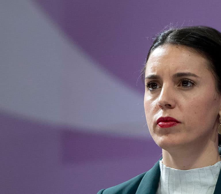 Podemos, ERC y Bildu desbaratan el intento del PSOE de acelerar la tramitación del 'sí es sí'