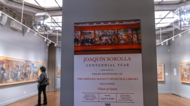 Fotografía de un cartel de la exposición de Joaquín Sorolla hoy, en el National Arts Club (NAC) en Nueva York (EEUU).