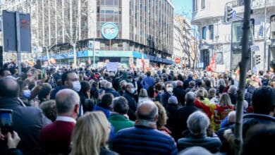 Un año de la implosión del PP: el vuelo bajo de los "halcones" de Pablo y Teo