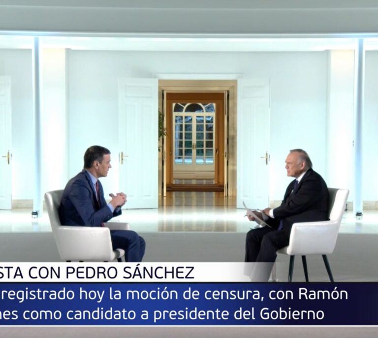 La entrevista a Pedro Sánchez hunde un 27% la audiencia del informativo de Piqueras en Telecinco