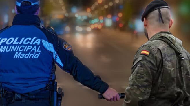 Un policía municipal de Madrid y un militar, en una foto editada. Un policía municipal de Madrid y un militar, en una foto editada.