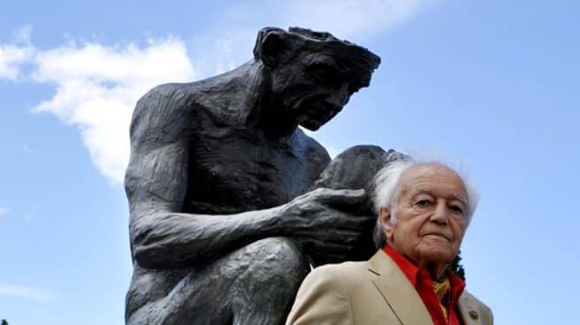 Fallece Santiago de Santiago a los 97 años, escultor de varios bustos de la Familia Real Santiago de Santiago