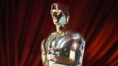 La alfombra 'champán' de los Oscars abre la puerta al cielo de Hollywood