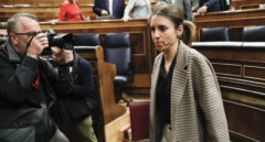 Cólera en el PSOE tras el ataque frontal de Podemos por el 'sí es sí': "Es indecente"