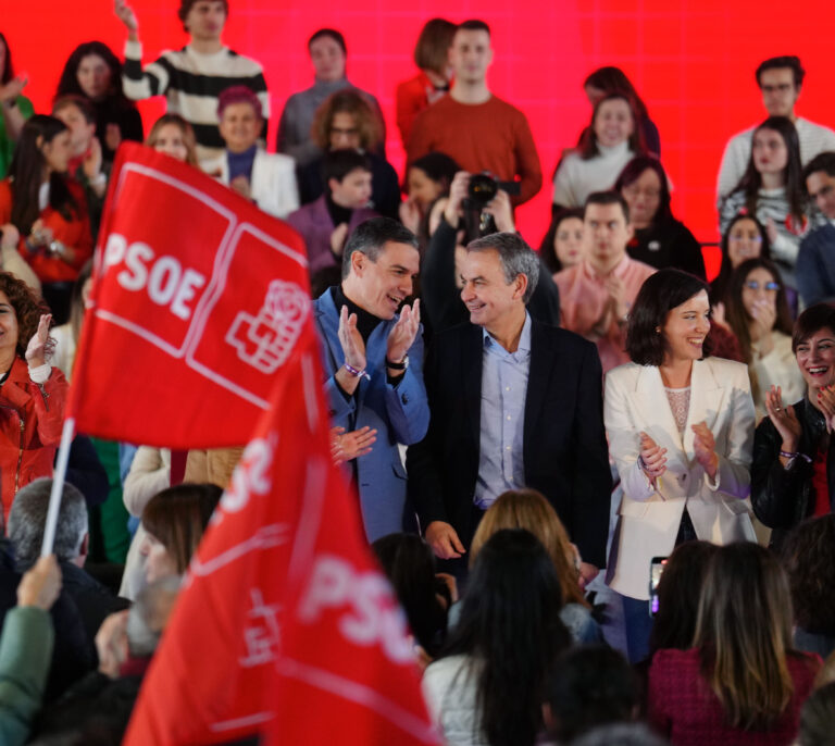El Gobierno aprobará el martes una ley que exigirá la paridad en el Consejo de Ministros y las grandes empresas