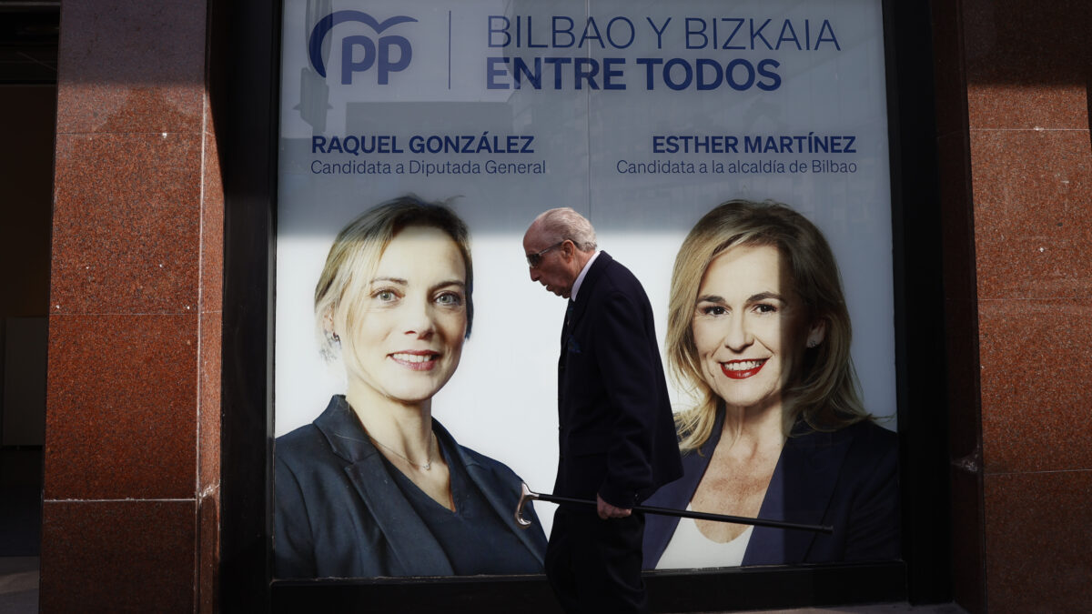 De 'fortín anti ETA' a sedes a pie de calle, así se 'desblinda' el PP vasco