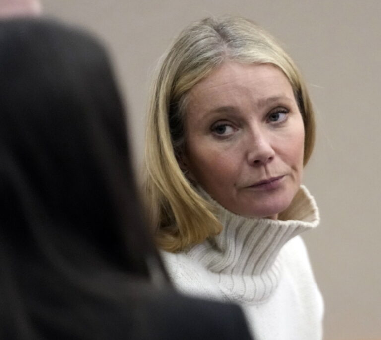 Piden 278.000 euros a Gwyneth Paltrow por causar una lesión cerebral en un accidente de esquí