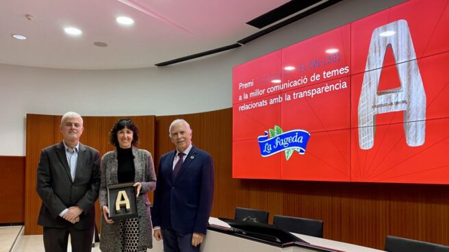 La directora general adjunta de La Fageda, Sílvia Domènech, recogió la distinción