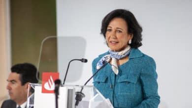 Ana Botín muestra tranquilidad ante las turbulencias del sistema bancario