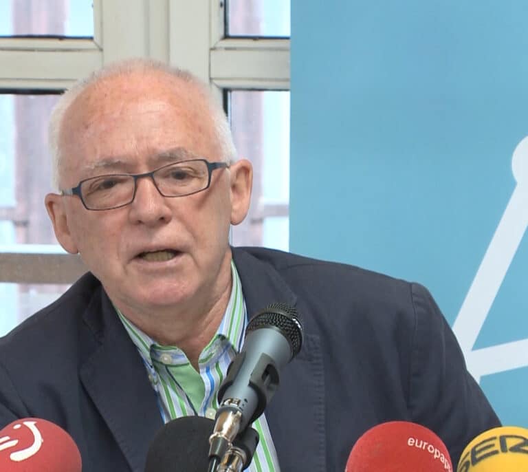 El portavoz de Sare dice que es un "error" pedir que los presos de ETA "reconozcan el daño causado"