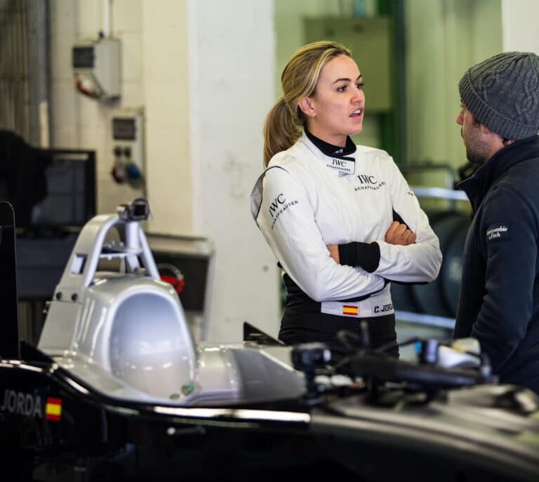 La respuesta de la piloto Carmen Jordà tras ser acusada de un atropello