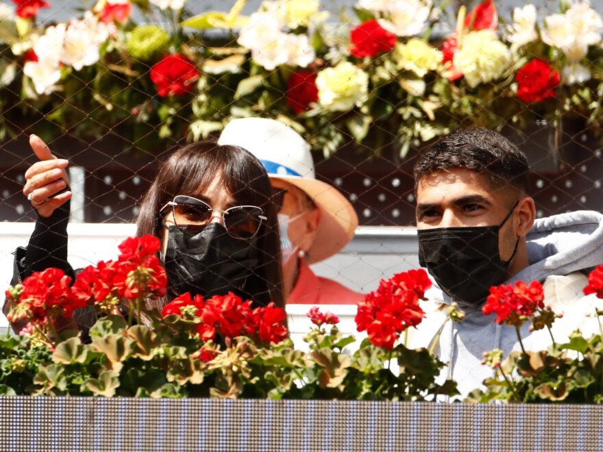 Hiba Abouk y Achraf Hakimi, en el Mutua Madrid Open de 2021