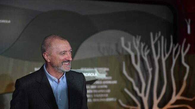 El escritor Arturo Pérez-Reverte El escritor Arturo Pérez-Reverte