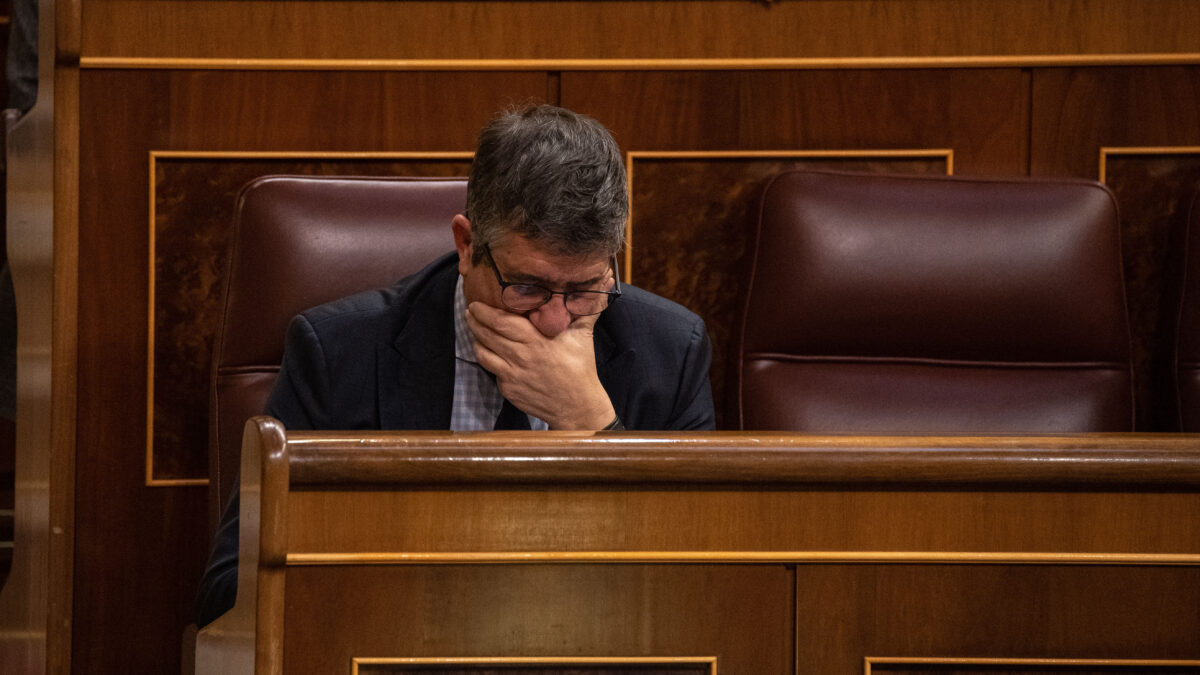 El portavoz del PSOE en el Congreso de los Diputados, Patxi López, durante una sesión de control al Gobierno, en el Congreso de los Diputados, a 8 de febrero de 2023, en Madrid (España). Durante las sesión de control al Gobierno, Sánchez responde a preguntas sobre su responsabilidad en las leyes que aprueba el Ejecutivo, como la del 'sólo sí es sí, su modelo policial a la vista de polémicas como las del agente infiltrado entre anticapitalistas de Barcelona, y su control de la inmigración ilegal a la vista de la expulsión pendiente del autor del reciente ataque yihadista en varias iglesias de Algeciras (Cádiz). 08 FEBRERO 2023;SESION CONTROL;CONGRESO;CONGRESO DE LOS DIPUTADOS;SANCHEZ Gabriel Luengas / Europa Press 08/2/2023