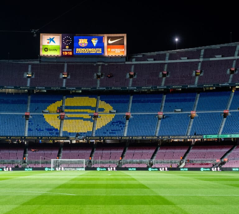 La UEFA abre una investigación oficial contra el Barcelona por el 'caso Negreira'