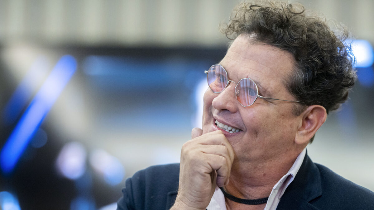 Carlos Vives.