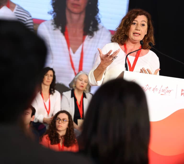 Renuncia el número seis de Armengol tras conocerse que recurrió a la gestación subrogada