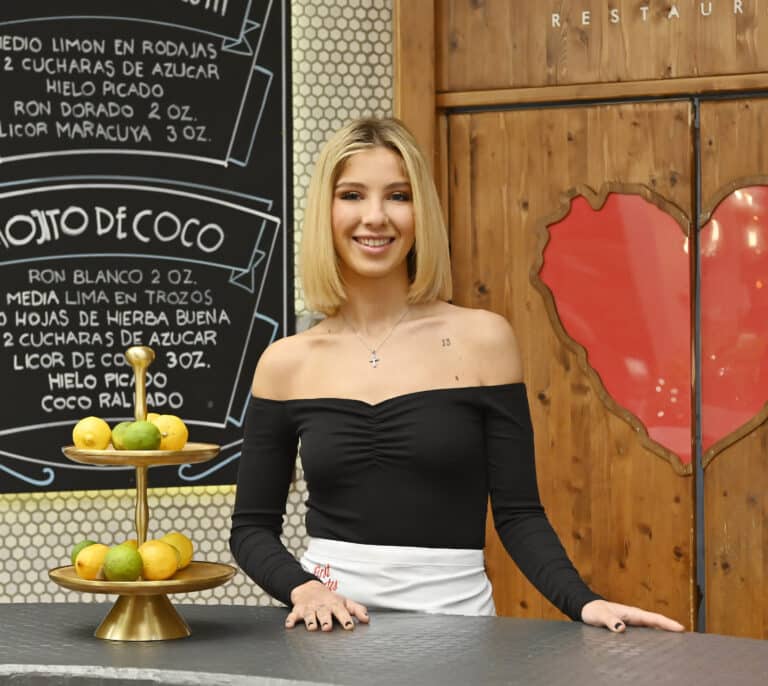 Laura Boado ('La isla de las tentaciones') sustituye a Lidia Torrent en 'First Dates' y esta reacciona