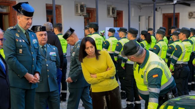 La nueva directora de la Guardia Civil, Mercedes González, preside el acto de presentación de los nuevos guardias civiles de Tráfico de Madrid (EFE).