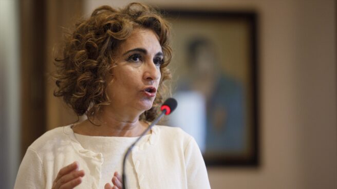 María Jesús Montero se reúne con el alcalde de Granada La ministra de Hacienda y Función Pública, María Jesús Montero, durante su reunión con el alcalde de Granada.