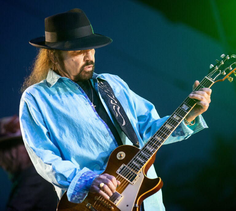 Muere a los 71 años Gary Rossington, el último fundador de los Lynyrd Skynyrd que quedaba vivo