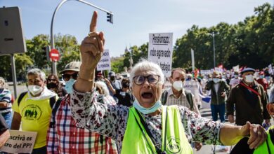 Escrivá penaliza a los salarios más altos para pagar la reforma de las pensiones