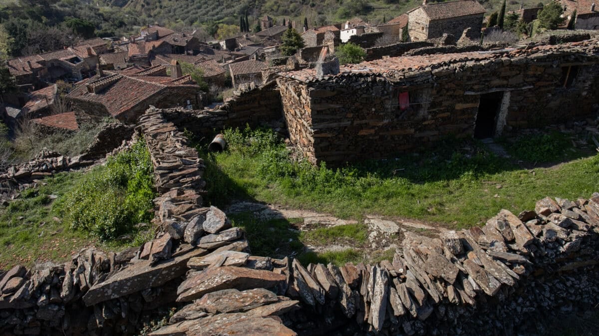 Vista de las ruinas de Patones de Arriba