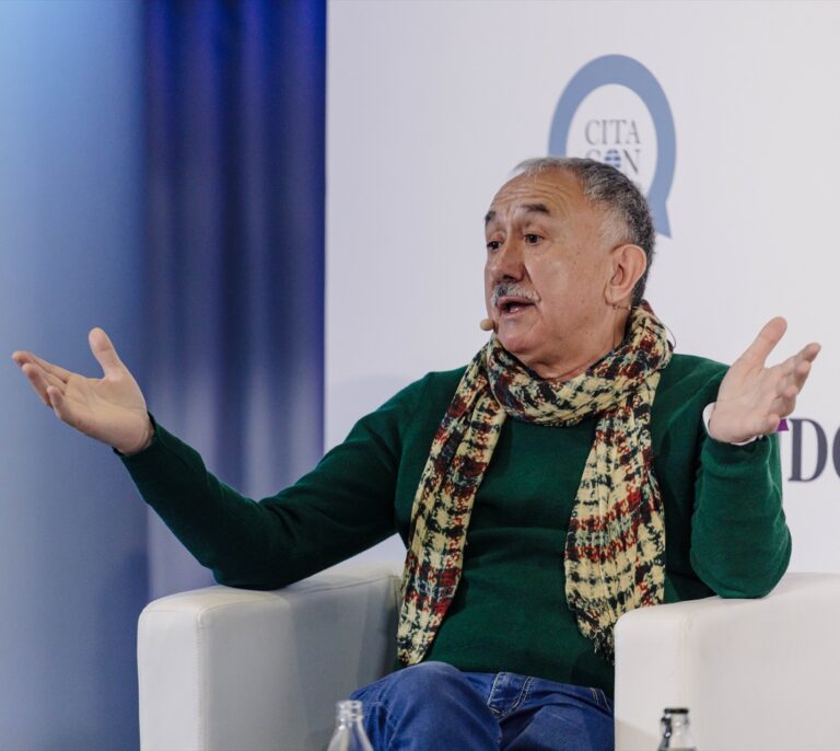 Trabajo y CCOO dejan solo a Pepe Álvarez en su idea de quitar el paro a quienes rechacen un empleo