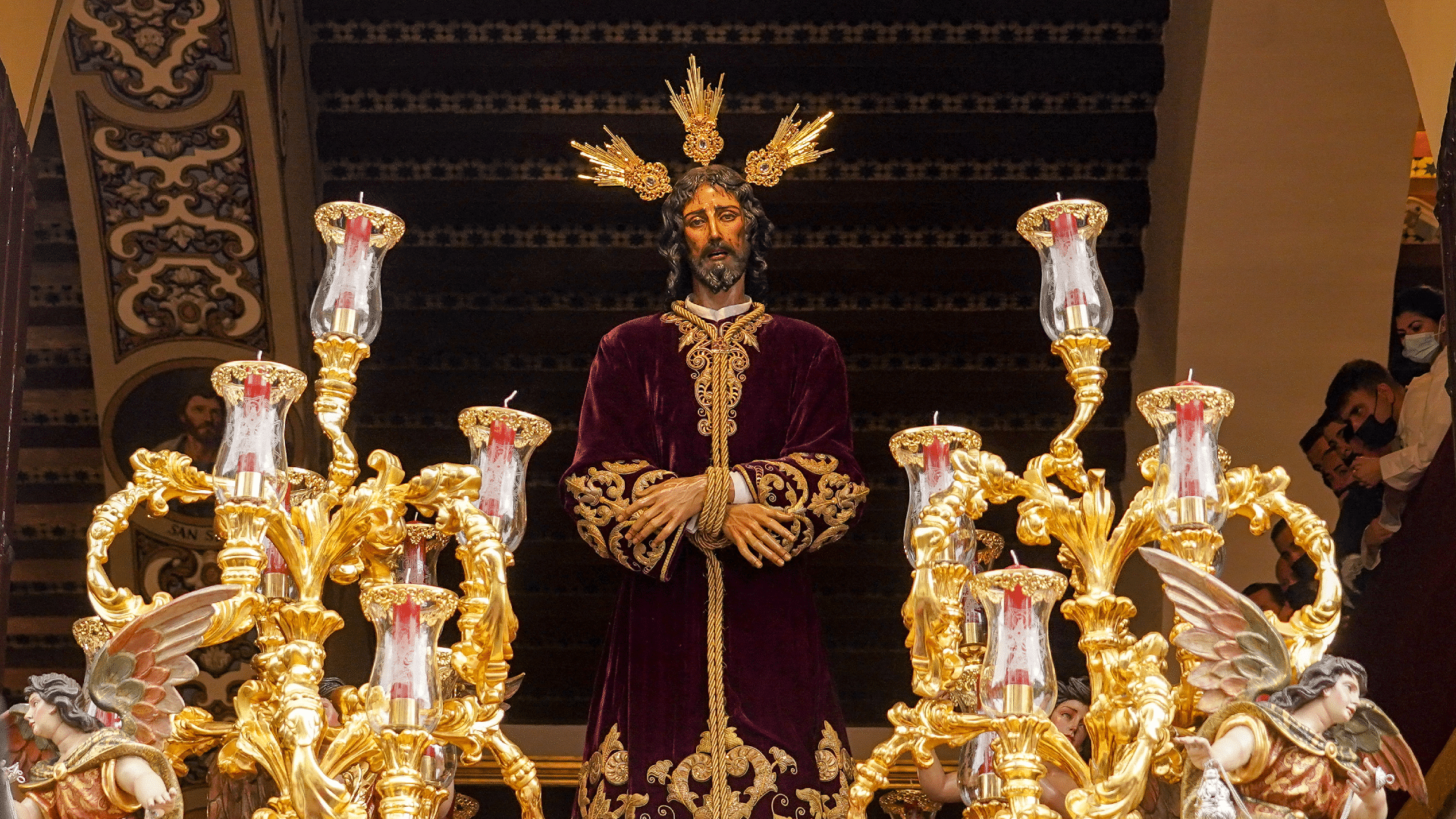 Semana Santa en Sevilla - Fiestas y Tradiciones de España