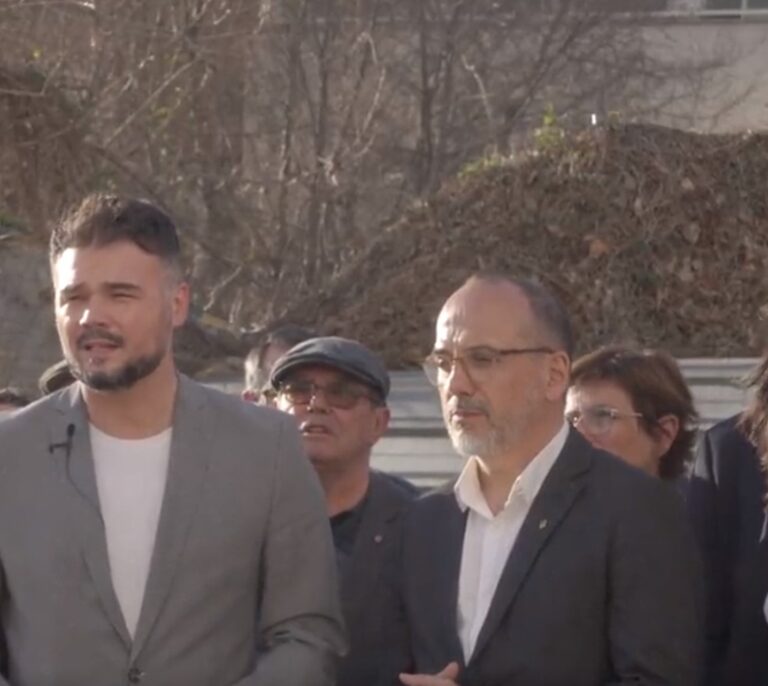 Rufián enciende a sus rivales tras prometer una residencia geriátrica de la Generalitat si gana las elecciones