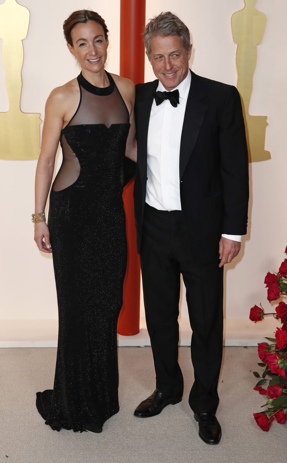 Anna Elisabet Eberstein y Hugh Grant en los Oscars 2023