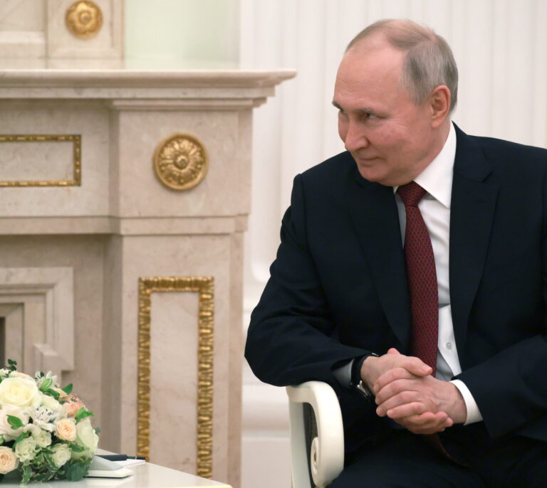 La Corte Penal Internacional dicta orden de arresto contra Vladimir Putin por crímenes de guerra