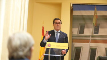 La CEOE y los autónomos anuncian su "frontal oposición" a la reforma de las pensiones: "Mermará los salarios de todos"